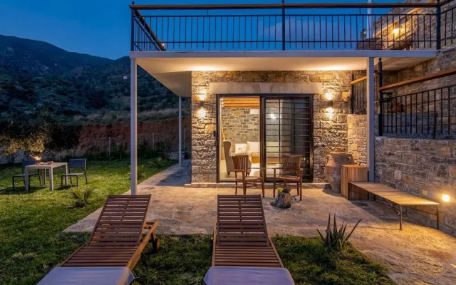 Elena Junior Deluxe Suite by Estia