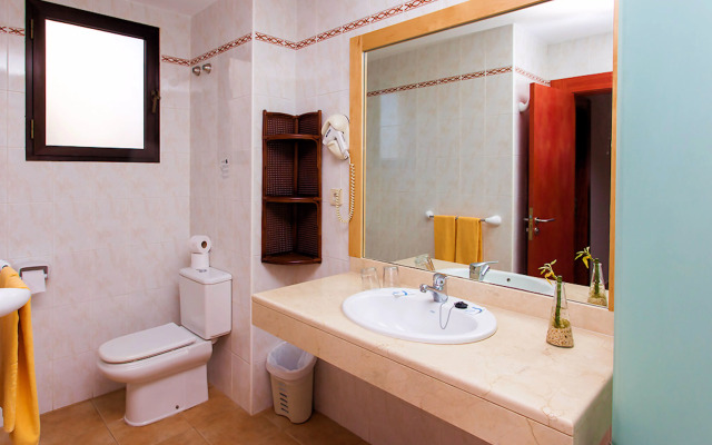 SBH Royal Monica