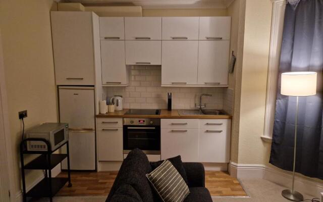 Lovely One Bed Apartment in Guildford