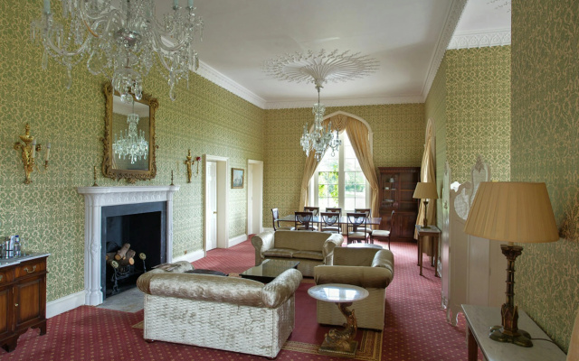 Donnington Grove Country Club