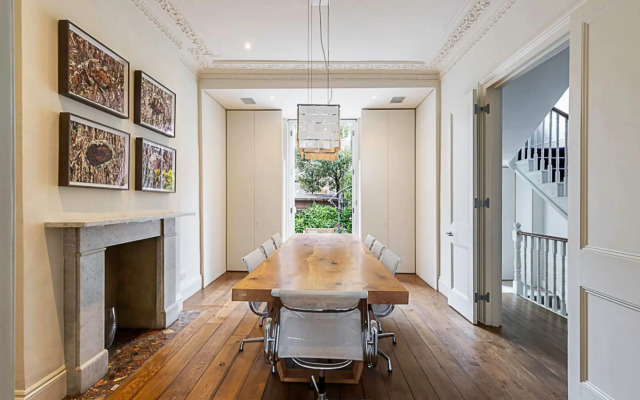 London Luxe Retreat: 5-bed Gem