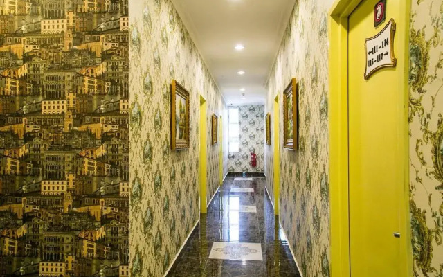 OYO 166 Hotel De Art 2