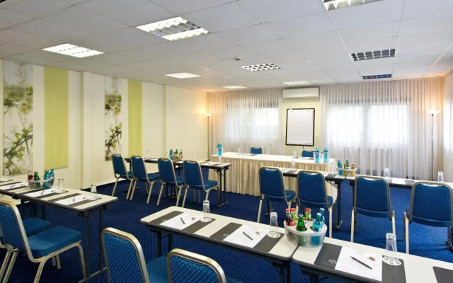 ACHAT Hotel Dresden Elbufer