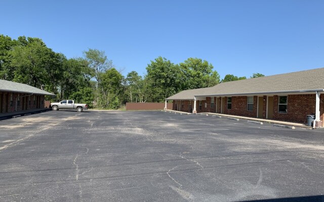 Budget Inn Madill