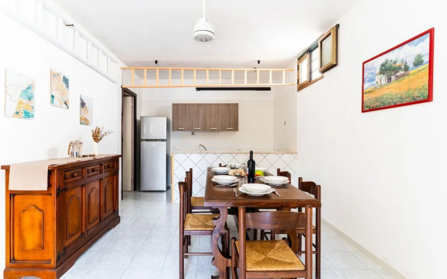 4163 Abate Filippo Home Holiday by Barbarhouse