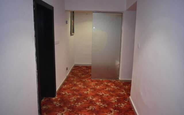 Rush Lagos Hotel Suites And Launge