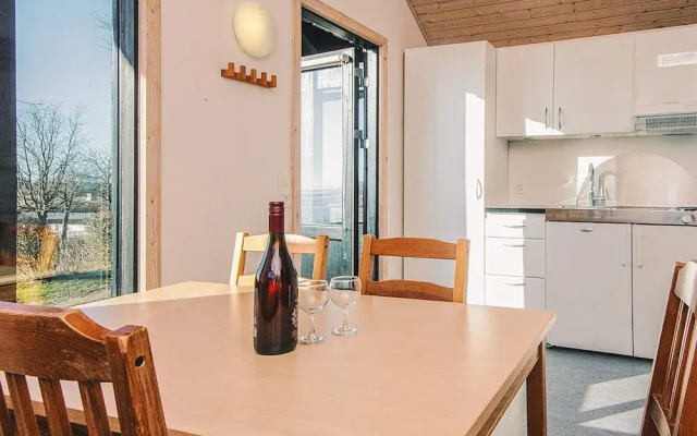 5 Person Holiday Park Home in Ronde