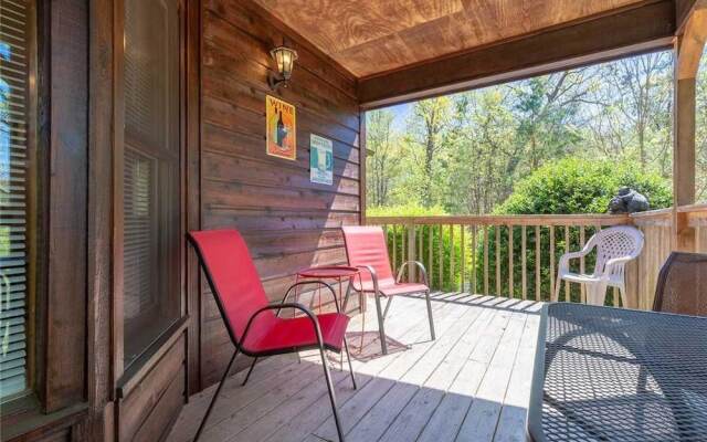 Secluded Sunset - One Bedroom Cabin