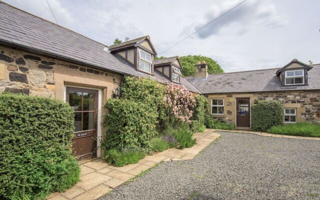 Dunstanburgh Castle Hotel