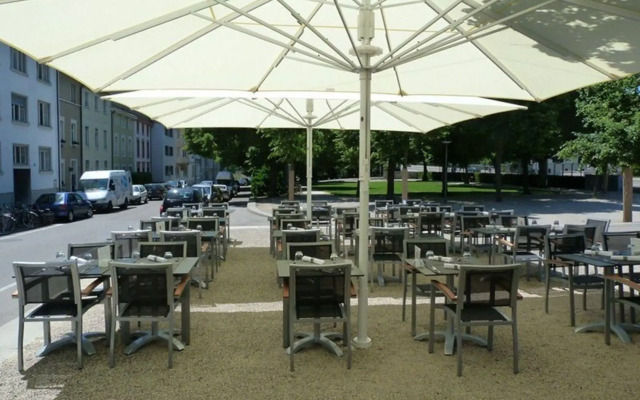 Hotel Restaurant Resslirytti