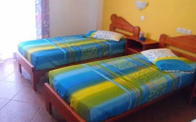 Golden Star Rooms