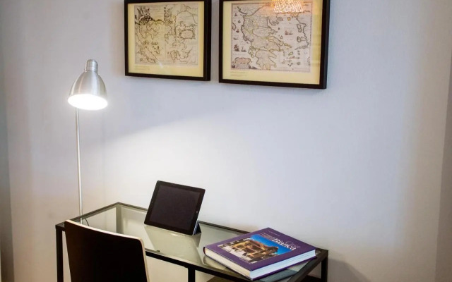 Luxurious & Modern | Walk Everywhere | 5★ Amenities