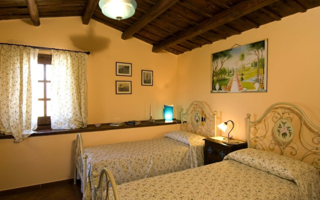 Luxurious Holiday Home in Collesano With Pool