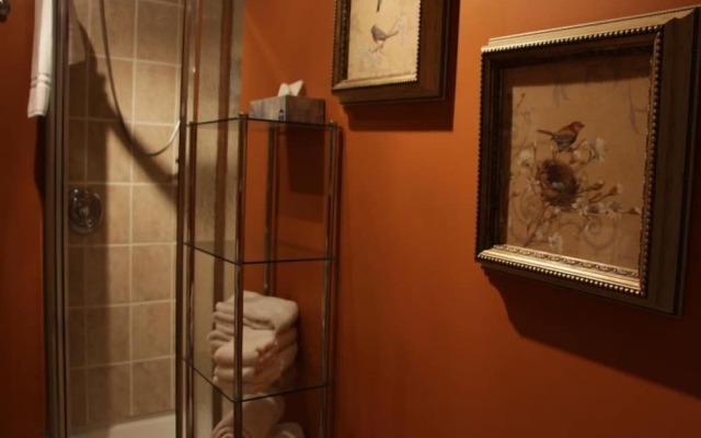 Vieux-Old Farnham Appart Condotel1