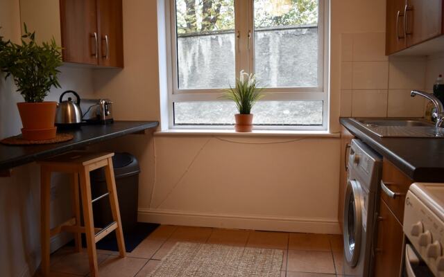 5 Bedroom Townhouse Near Dublin City Centre