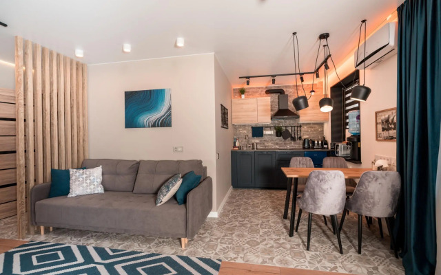 Penthouse apartment on Kirova Street 18