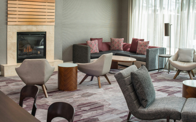 Courtyard by Marriott Seattle Federal Way