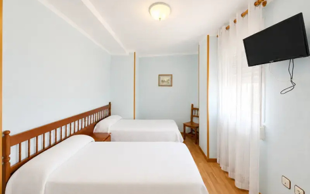 Hostal Ec Leon