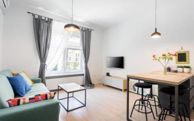 Go2Zagreb Chick Apartment
