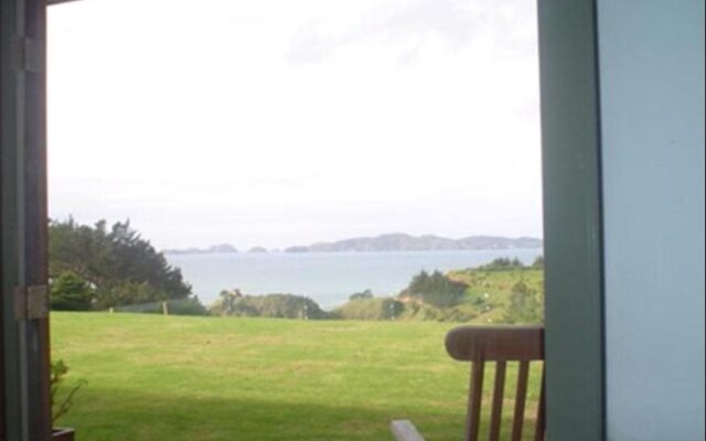 Waiwurrie Coastal Farm Lodge