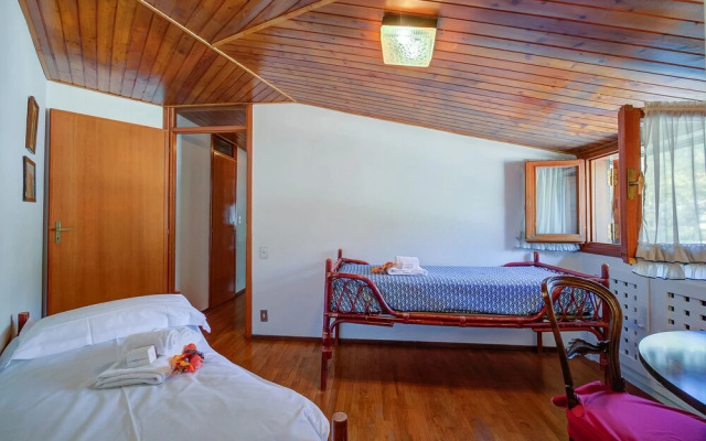 Il Rododendro  (City Center)