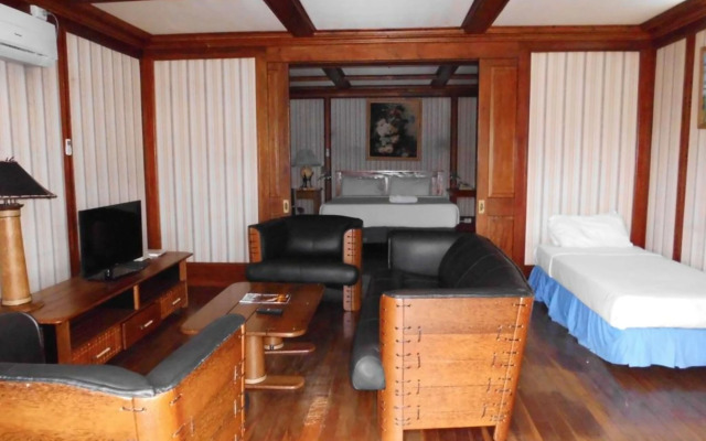 Southern Cross Hotel Fiji