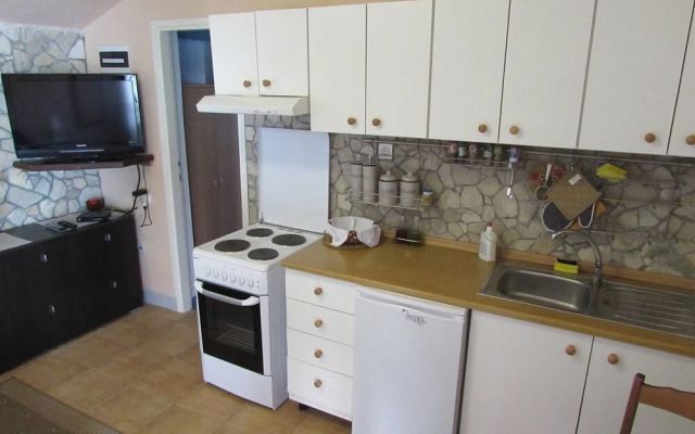 Charming Unique Apartment For 4