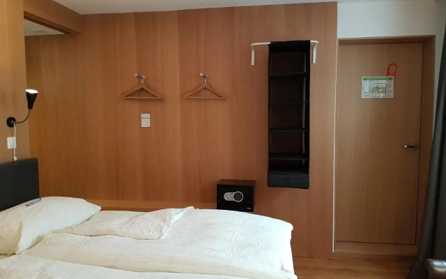 Hotel Hecht Am Rhein