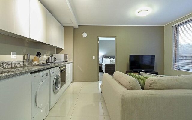 Cape eazi stayz Acc Odyssey