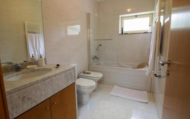 River house in Vila Nova Cerveira