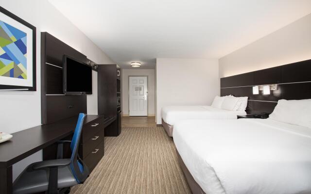 Holiday Inn Express Hotel & Suites Ft. Collins by IHG