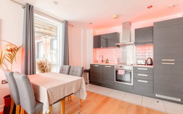 Vibrant & Inviting 1BD Flat, Heart of Haggerston!