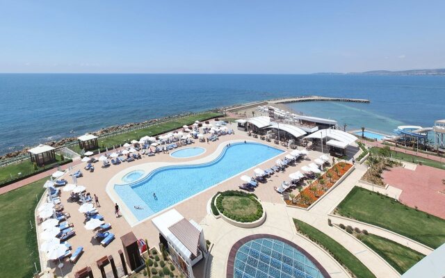 Gold Island Selected Hotel