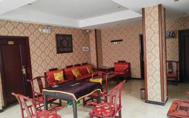 Erma Homestay (Taoping Dongzhai No.2 Branch)