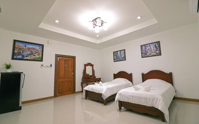 Padaeng Mountain View Resort