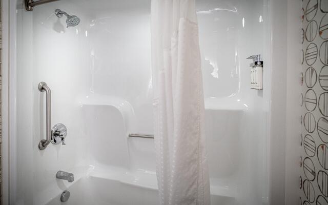 Holiday Inn Hotel & Suites Beckley by IHG