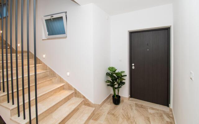 Apartments Luxury Golden Suites