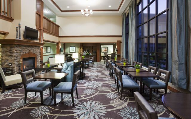Staybridge Suites MPLS-Maple Grove/Arbor Lakes by IHG