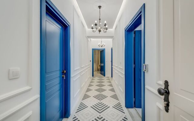 48 Rooms Split