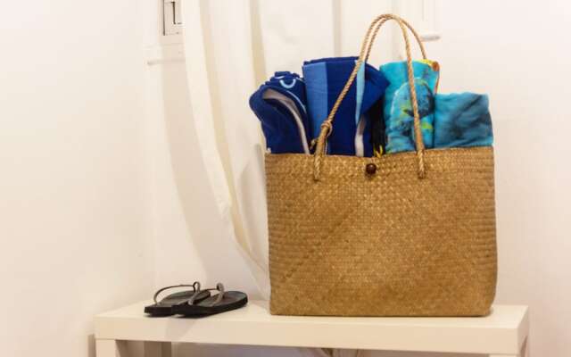 TLV Port Sweet-spot Near Beach