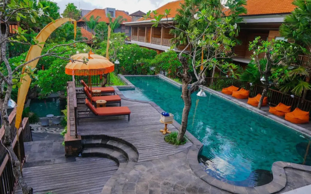 Fourteen Roses Boutique Hotel Legian