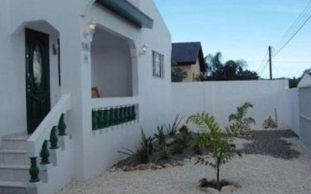 Casa Tumba Diamond