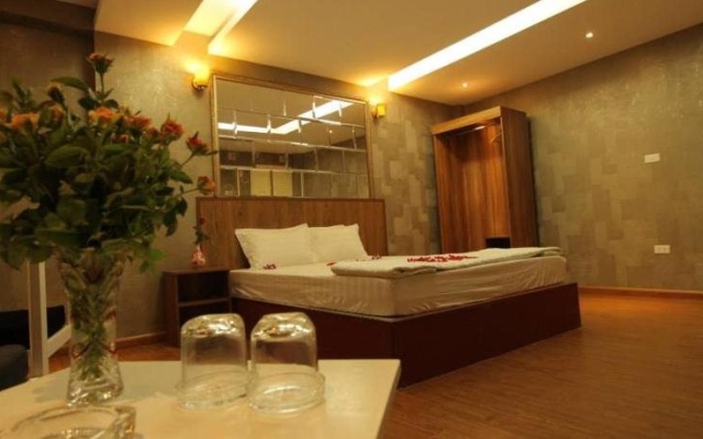 TH Hotel – Guest Rooms – Hanoi