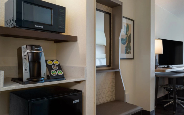 Holiday Inn Tampa North by IHG