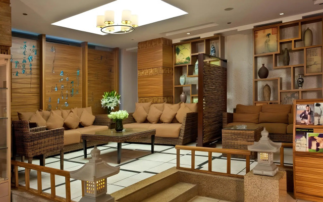 Chinflux Mandarin Hotel