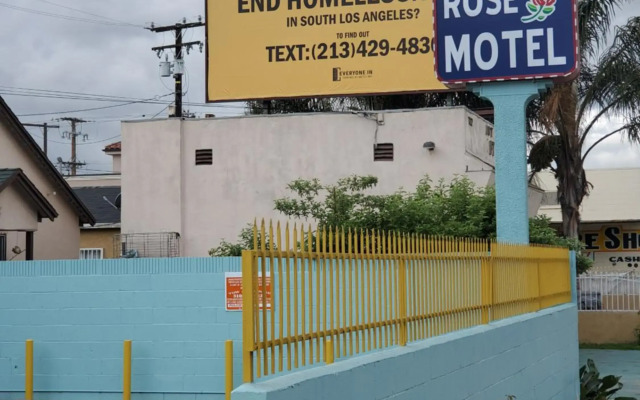 Rose Motel