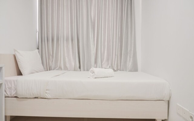 Stunning And Strategic 2Br Gold Coast Apartment Near Pik