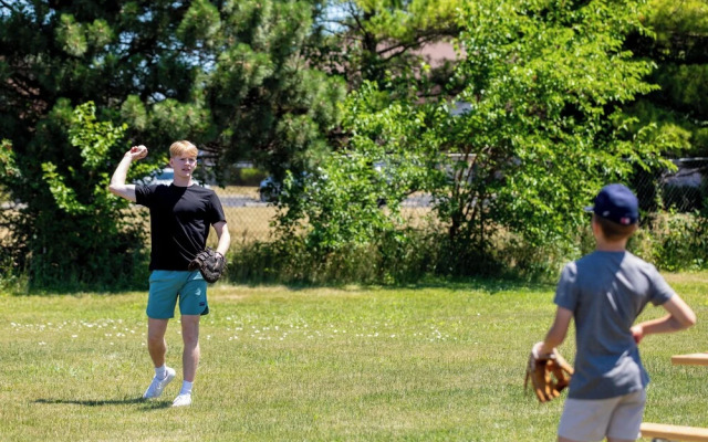 Explorer Rest & Recreation