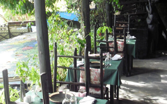 Mago Estate Hotel