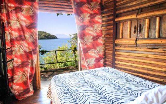 Chale na Ilha Paradisiaca